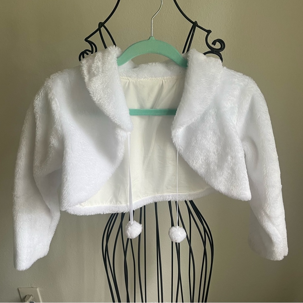 Girls furry bolero with pompom front tie size 6/7